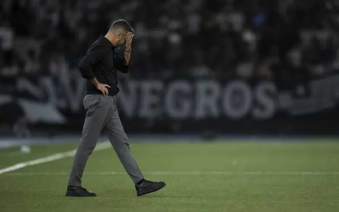 Botafogo 0 x 0 Cuiabá | Melhores Momentos | 33ª Rodada | Brasileirão 2024 "Resultado não condiz com a atuação": Veja a coletiva de Artur Jorge após empate "Hoje não foi nosso dia", diz Pedro Dep após empate do Botafogo | A Voz da Torcida - Todos os direitos: © GE - Globo Esportes