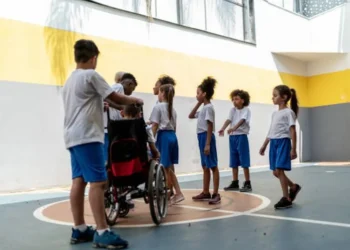 inclusão social, educação diversificada, igualdade de oportunidades, inclusão educacional;