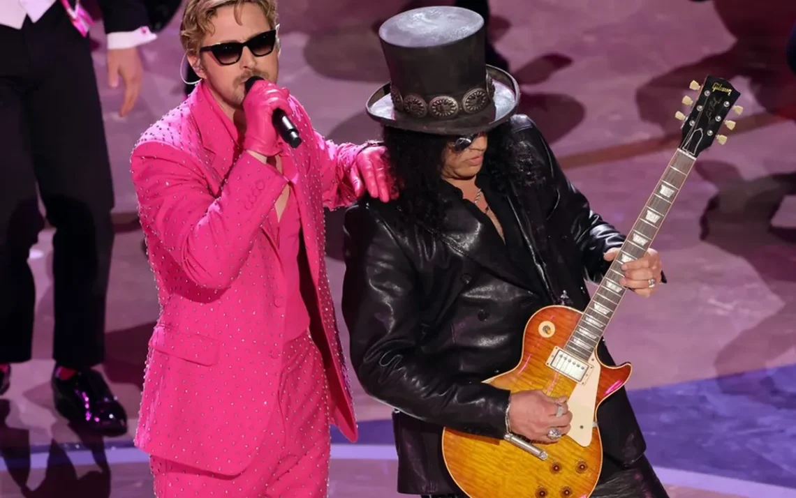 Ryan Gosling e Slash no Oscar 2024 — Foto: Getty - Todos os direitos: © Revista Quem