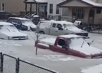 gelo, neve, alagamento, inundação, vazamento';