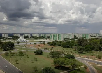 Prefeitos irão se reunir em Brasília a partir dessa terça-feira Raffa Neddermeyer/Agência Brasil - Todos os direitos: © A10 Mais