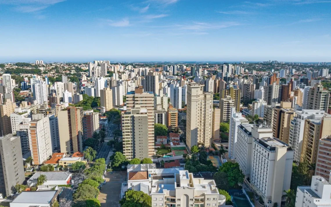 Propriedades, Residências, Habitações;