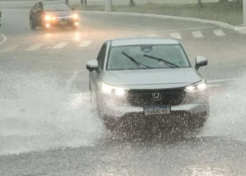 precipitação, chuvas intensas, pancadas de chuva;